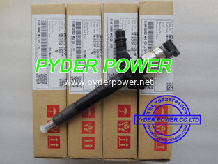 China DENSO Injector 095000-6240 095000-6243 16600-VM00A 16600-VM00D 16600-MB400 para a Nissan Nava fornecedor